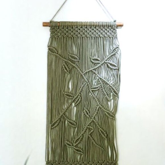 OOAK Artisanal Tapestry Wall Hanging Sage Green Macrame Botanical Leaves & Vines - Picture 2 of 7